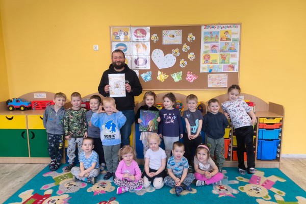 Klub Czytających Rodziców grupy "Pszczółki"