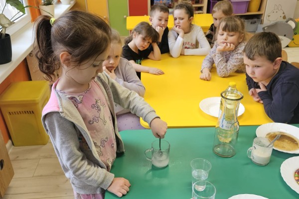 Dzień eksperymentów z wodą