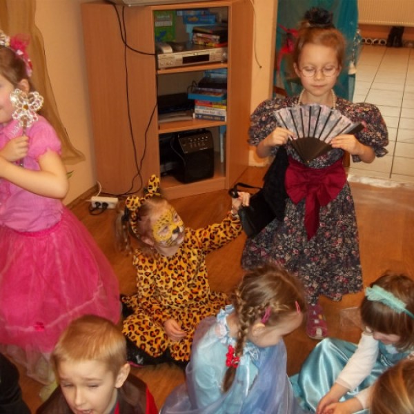Przedszkolny Bal Przebierańców