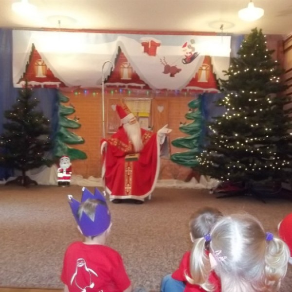 MIKOŁAJ W PRZEDSZKOLU