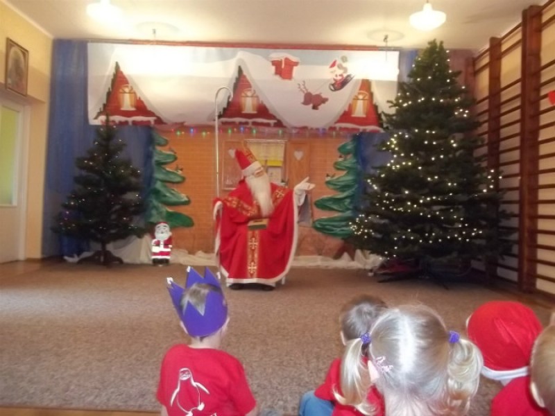 MIKOŁAJ W PRZEDSZKOLU